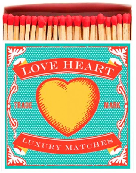 Square Matchbox Love Heart Archivist | Cerillas
